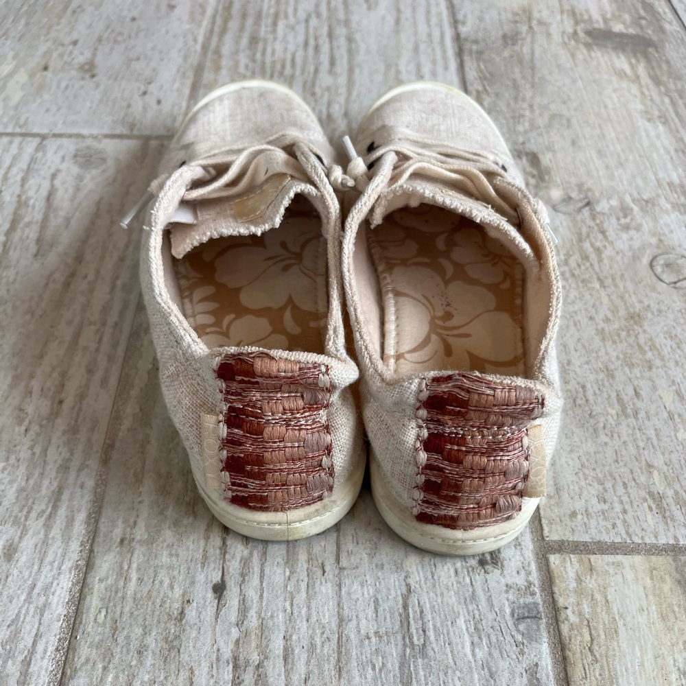 Roxy Bayshore Sneakers size 6